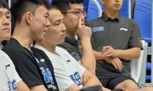 王奕博顶薪签青岛遇阻力 受困双重身份或缺席新赛季